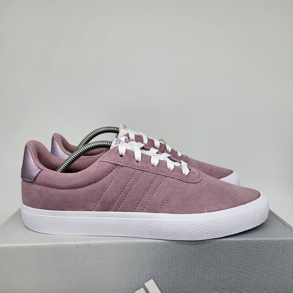 New Adidas Vulcraid3R Women's Skate Boarding Shoes Size 10 - Picture 4 of 7